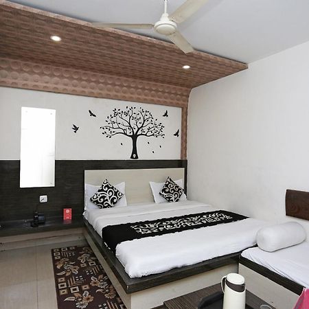 Bhairaun Ghāt Super Oyo Flagship 4957 Hotel China Town المظهر الخارجي الصورة