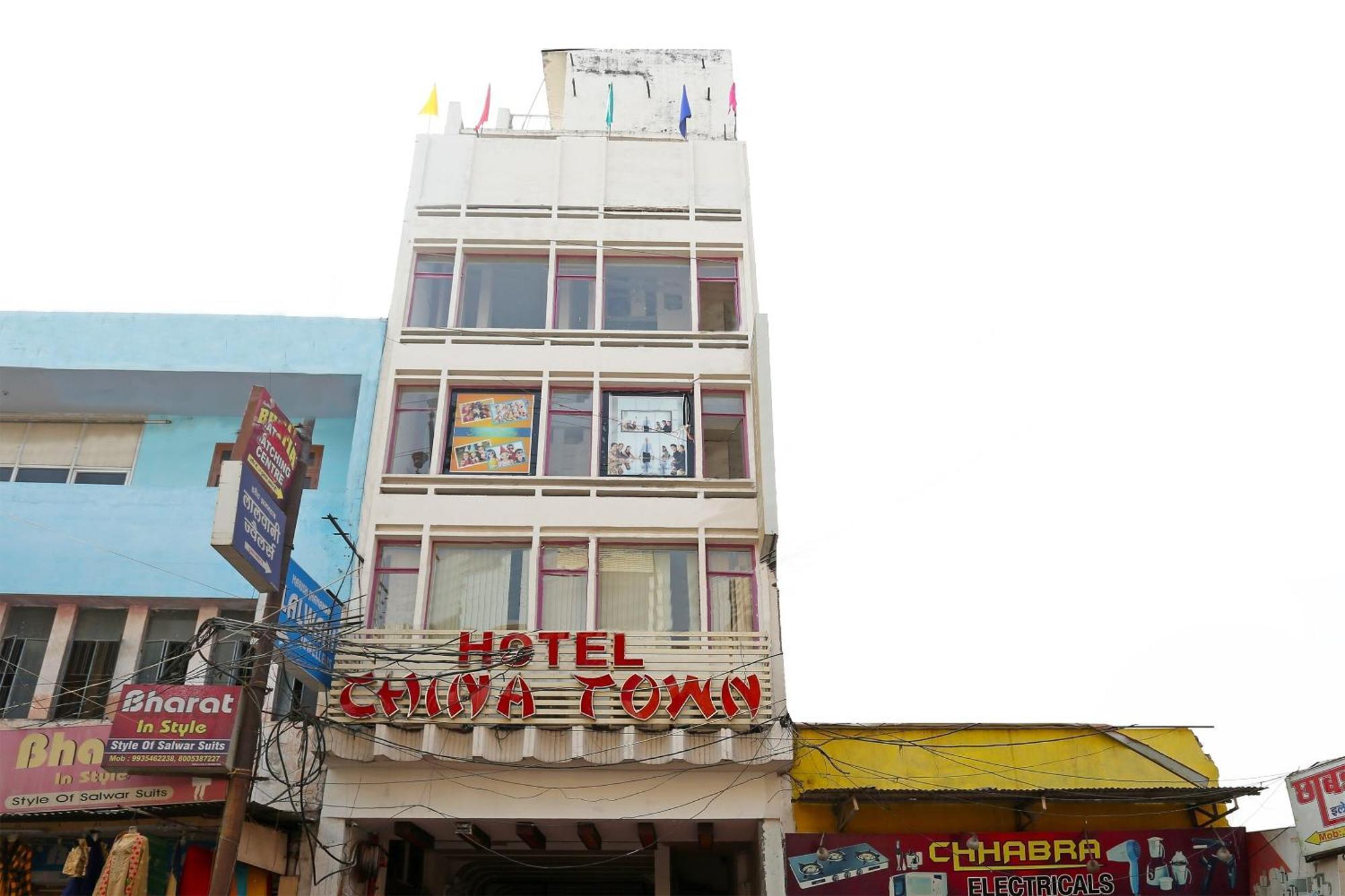Bhairaun Ghāt Super Oyo Flagship 4957 Hotel China Town المظهر الخارجي الصورة